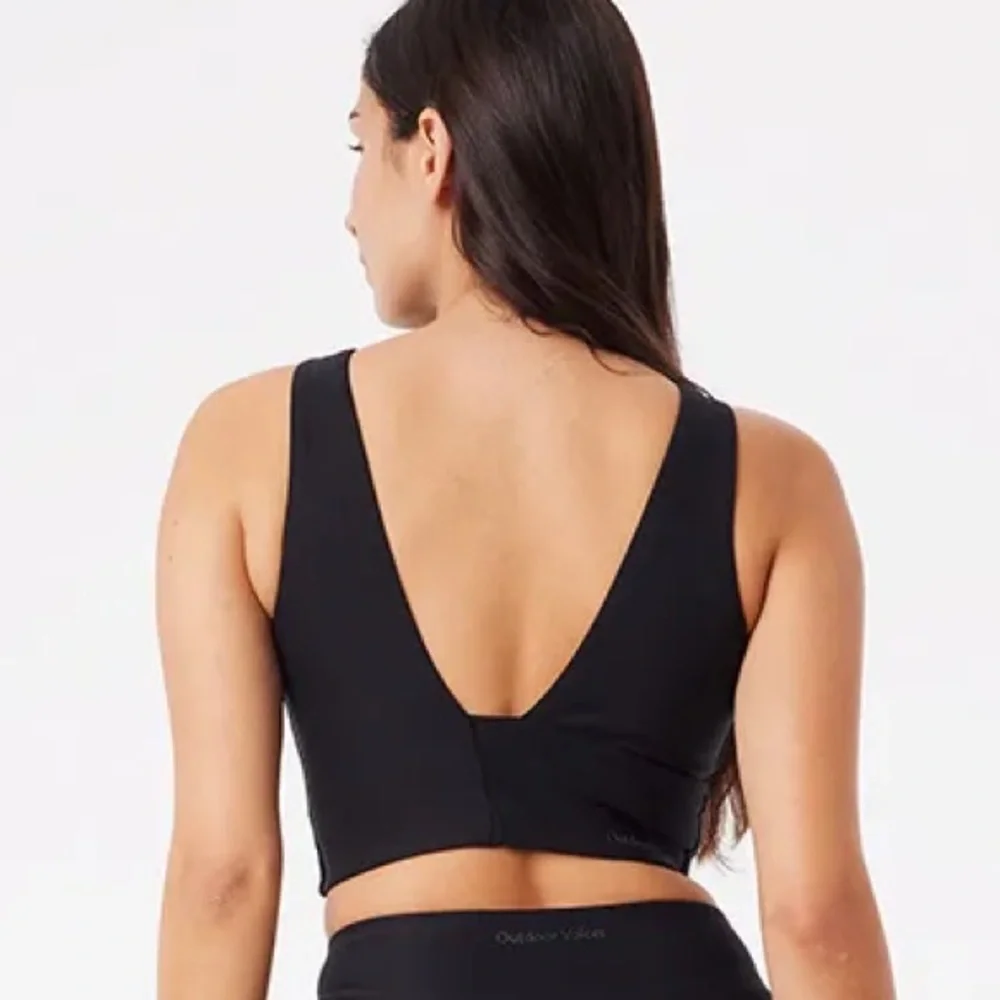 Outdoor Voices Venus Crop Top Black